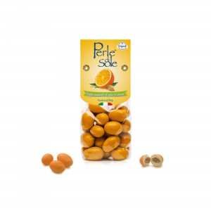 Orange flavored dragées with almonds Orange flavored dragées with almonds